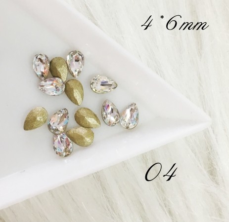 Rhinstone Tear 04